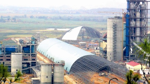 水泥廠干煤棚網(wǎng)架工程