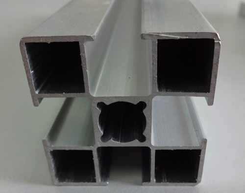 太陽能光伏支架配件鋁導軌3型