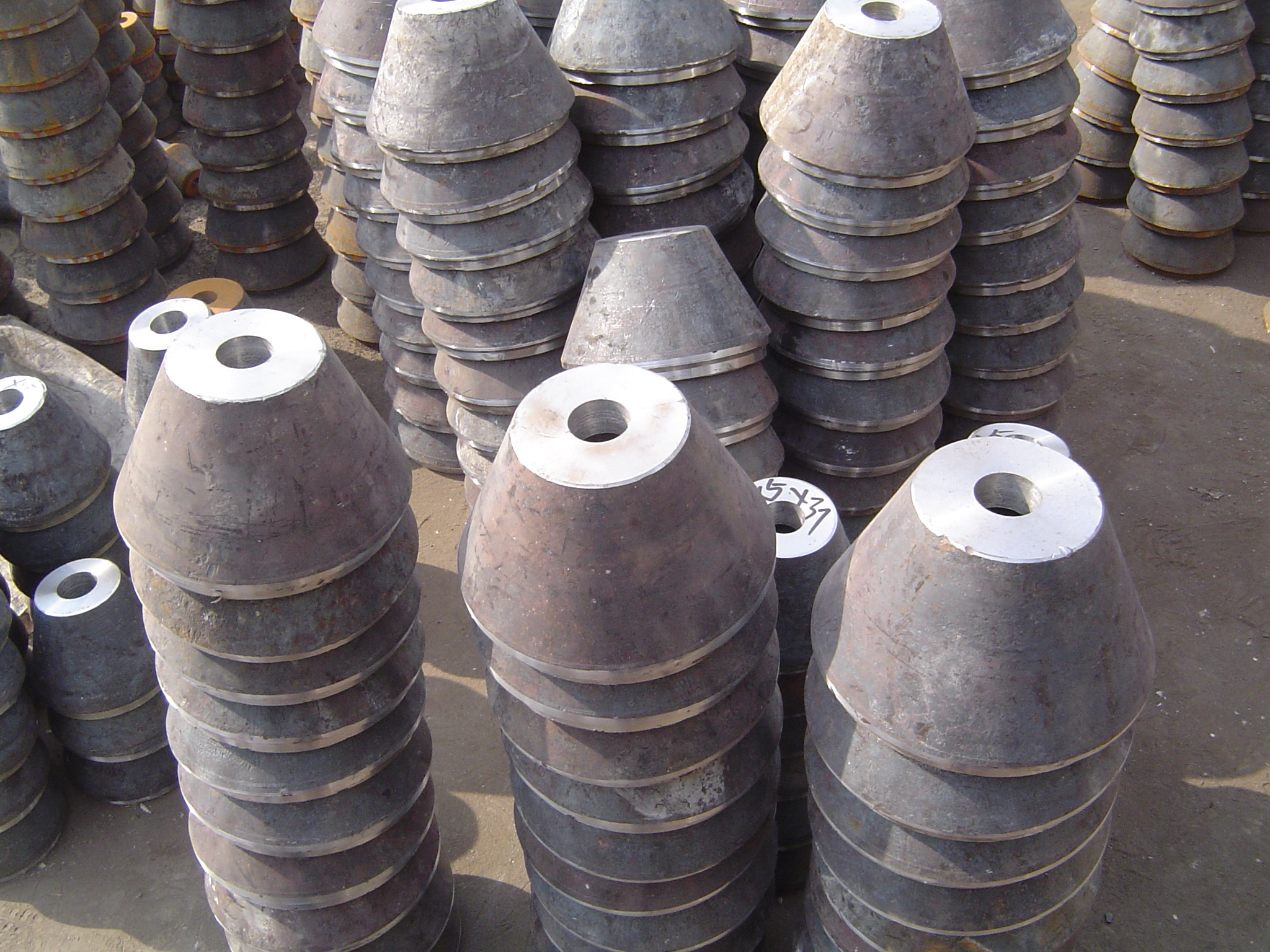 網(wǎng)架焊接鋼板節(jié)點